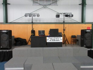 Equipment setup Large Gear School Disco-Modbury Primary School